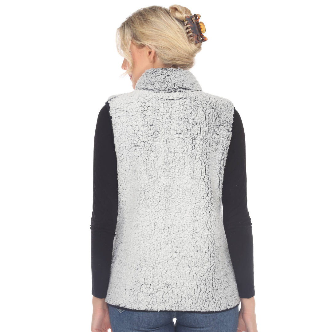 Zip up sherpa vest: Black / M