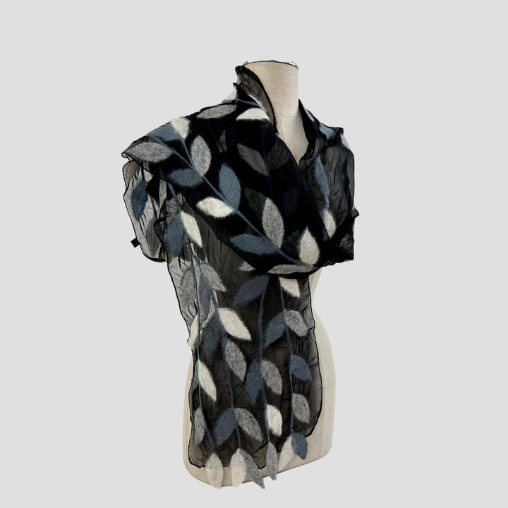 Leaf Merino Wool Handmade Felt Scarf: Tur-Green