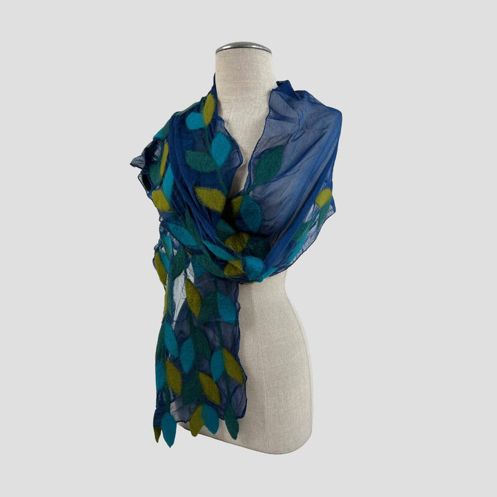 Leaf Merino Wool Handmade Felt Scarf: Tur-Green