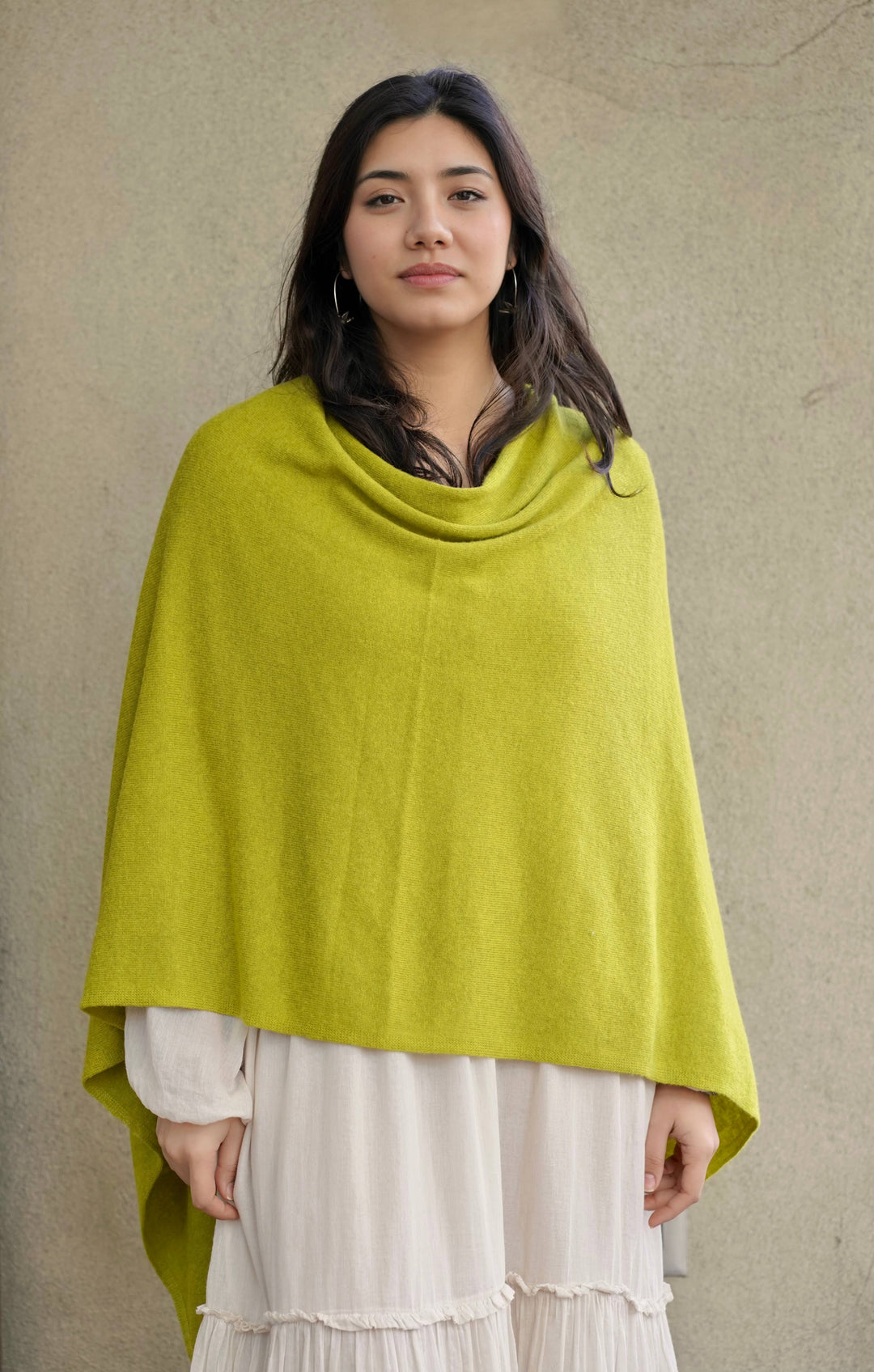 Dolma - Cashmere Poncho Peridot 