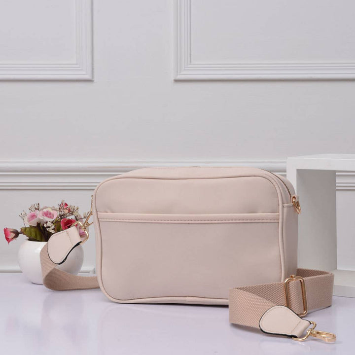 Crossbody Bag: / PINK