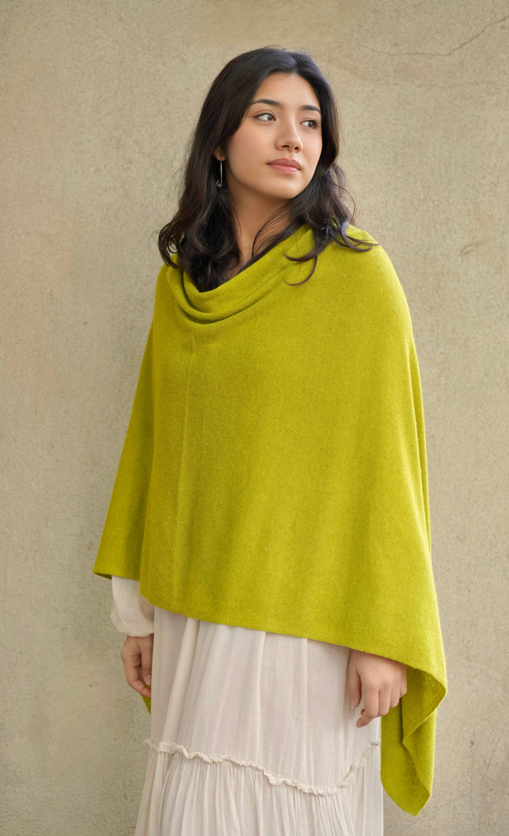 Dolma - Cashmere Poncho Peridot 