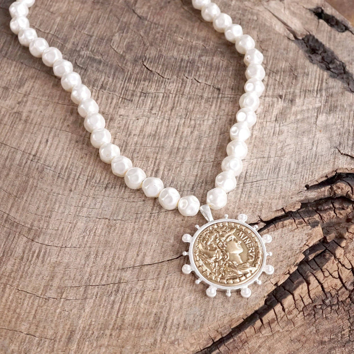 Coin and Pearl Neck – Gold and Silver