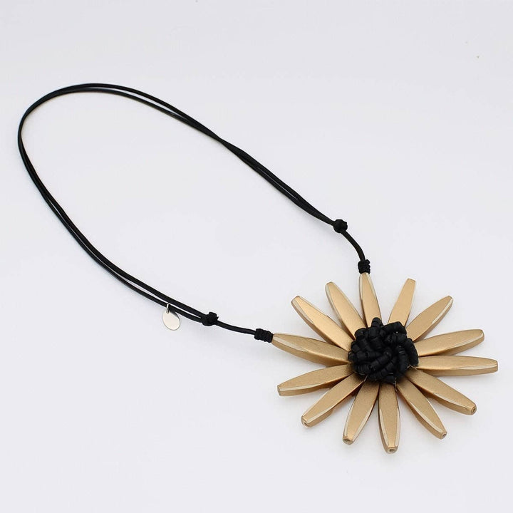 Gold Amaya Flower Necklace