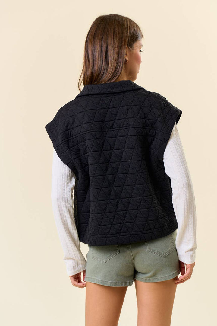 Doe and Rae - QUILTED POINT COLLAR FLAP PATCHED POCKET VEST - 10626J-1: OAT / L