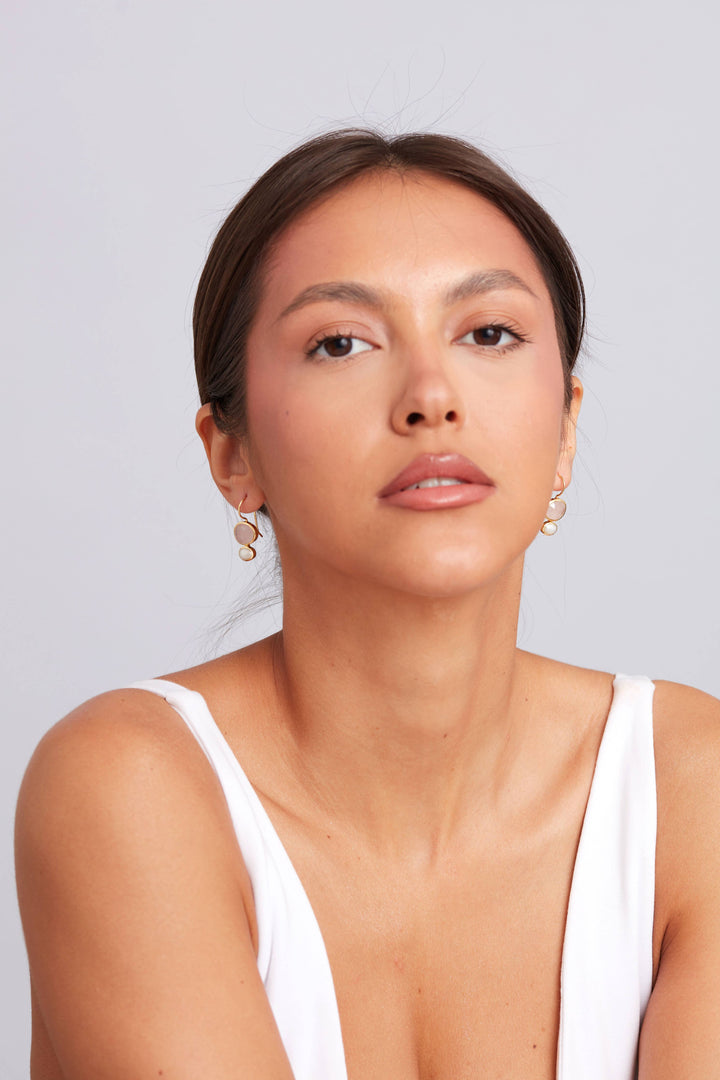 - Primrose Earring - Rose Quartz & Pearl