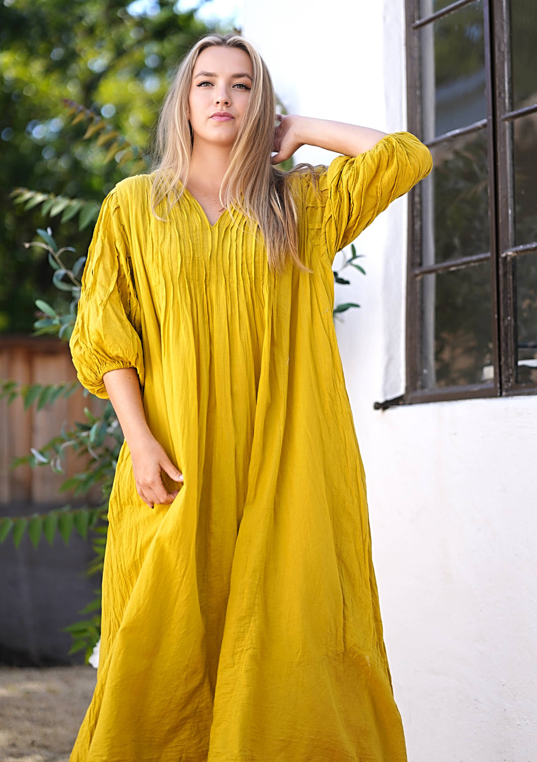 Zing Dress : White / S/M