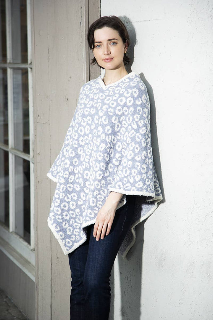 Leopard Poncho: COFFEE / ONE SIZE