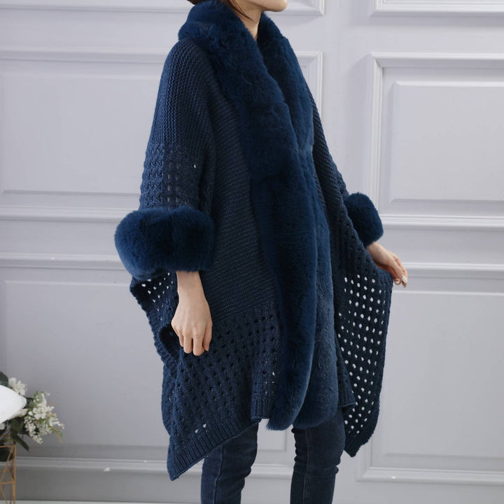 PE364 Hand knitted crochet fur trim cape: Ivory