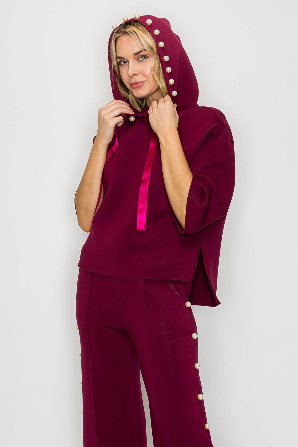 Francine Scuba Pearl Hoodie: White / L