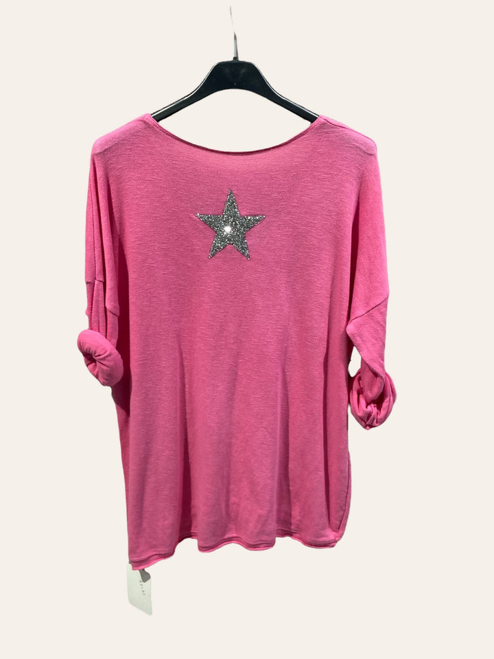 - Cotton top with a rhinestone star : WHITE