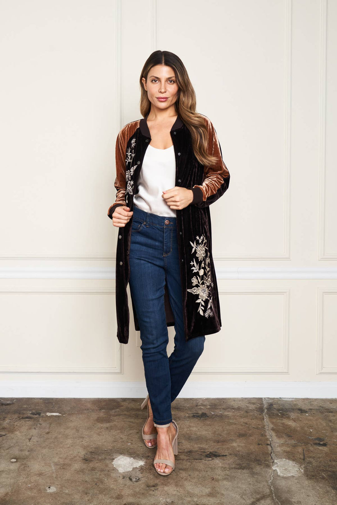 5677 Long Velvet Duster Coffee/ XL