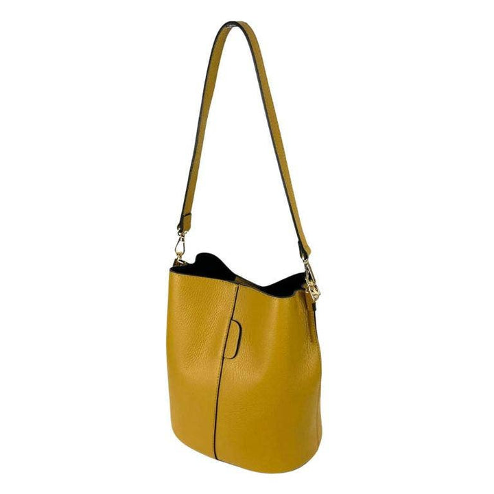 High Quality Italian Leather Shoulder Bag: Red