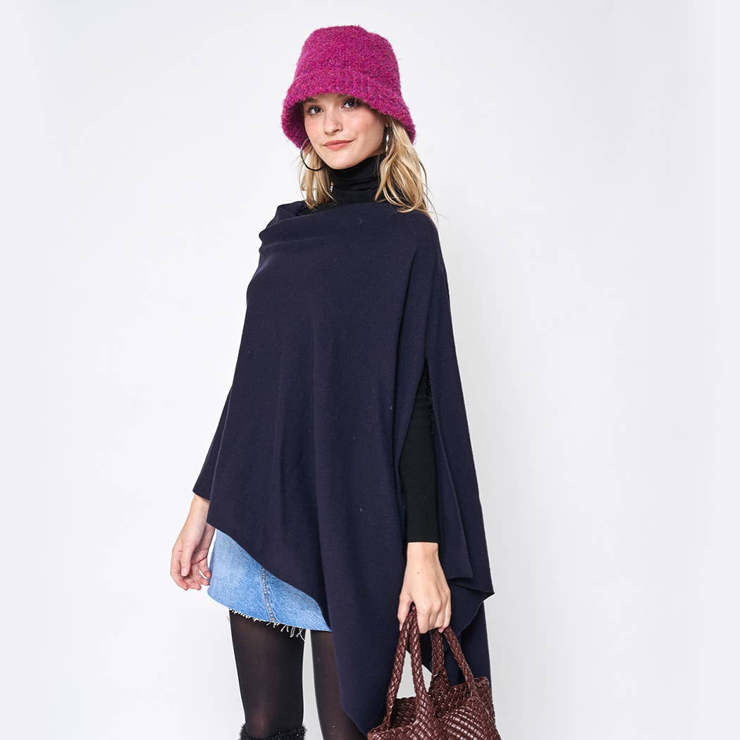 Scarf Poncho: BLK / One Size