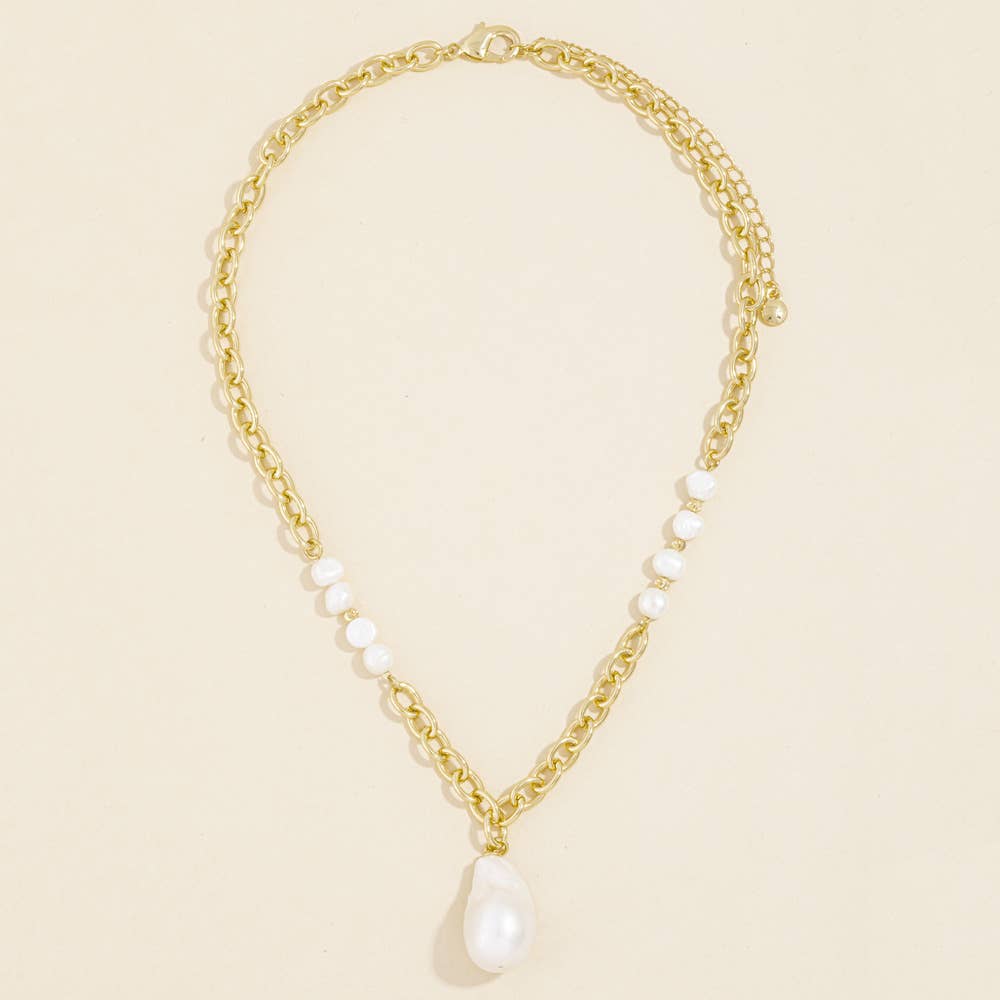 Baroque Pearl Necklace