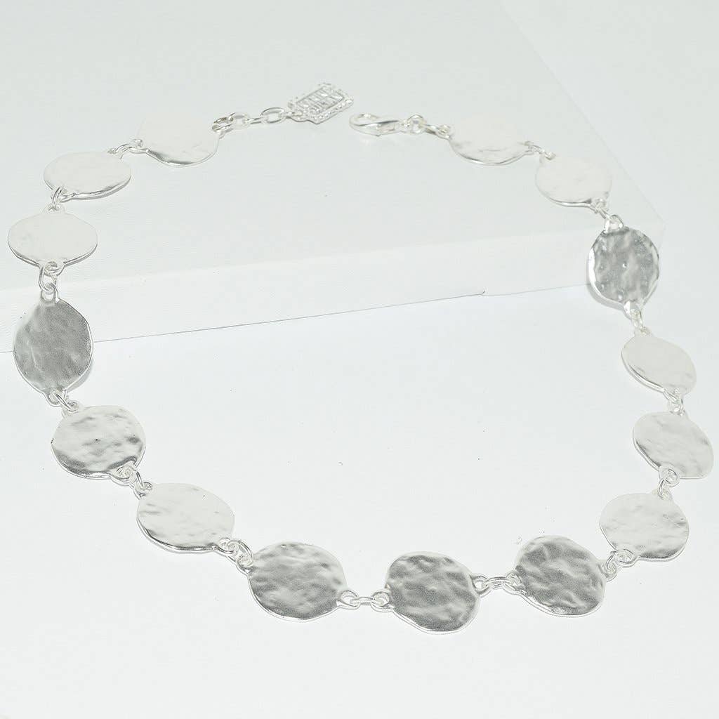 Textured coin layering collar necklace: Silver