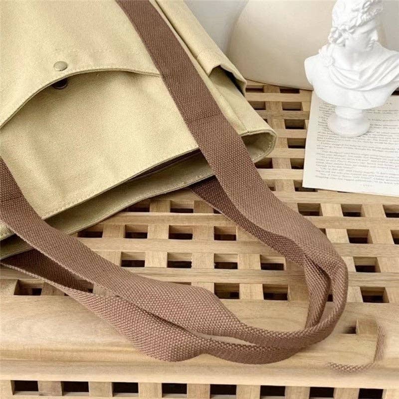 Large Capacity Canvas Shoulder Bag: KHAKI