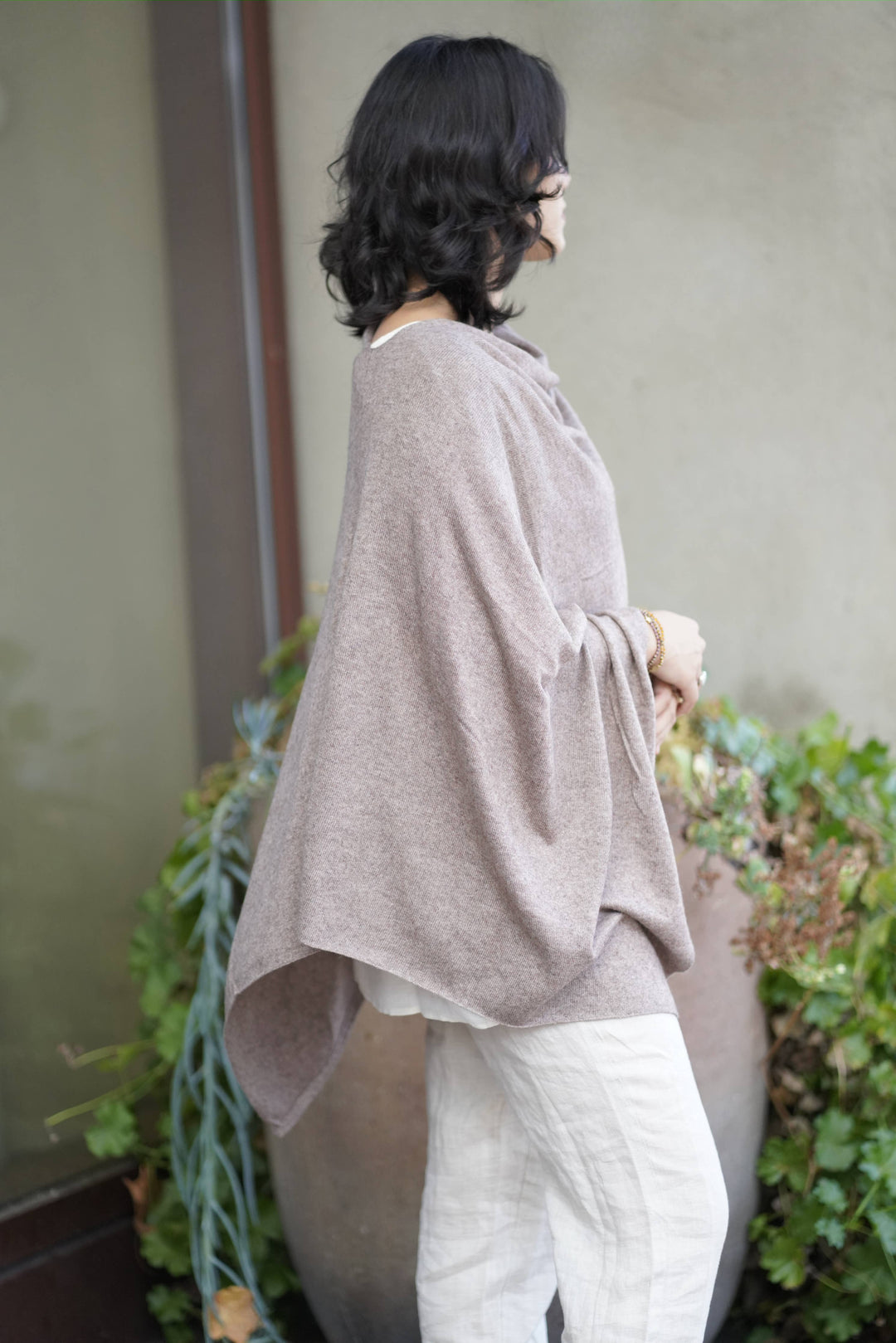 Dolma - Cashmere Poncho Mocha : Mocha
