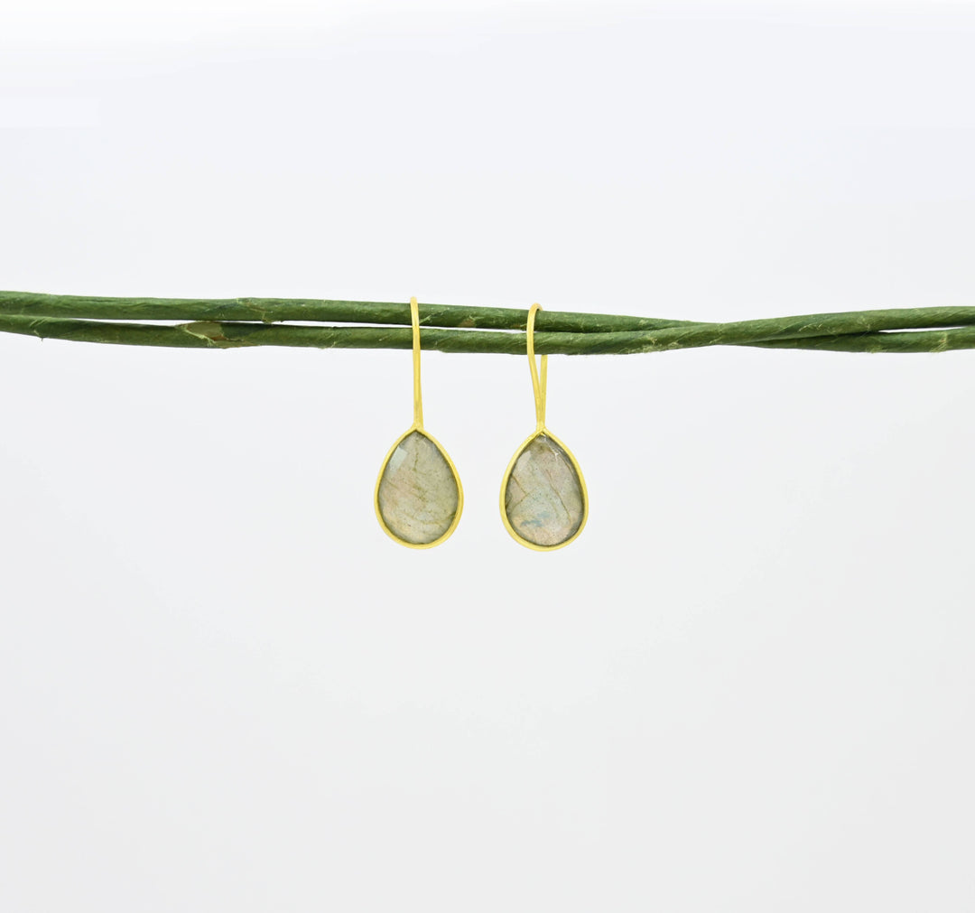 Teardrop Earring - Labradorite