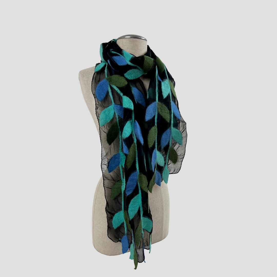 Leaf Merino Wool Handmade Felt Scarf: Tur-Green