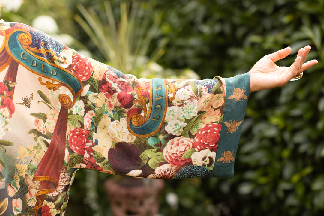 Cropped Kimono w/ Rabbits and Bees