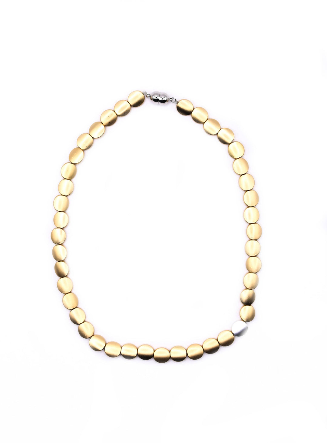 Necklace With One Silver Disc