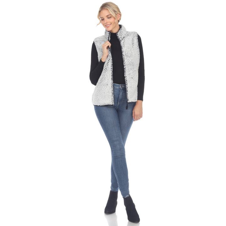 Zip up sherpa vest: Black / M
