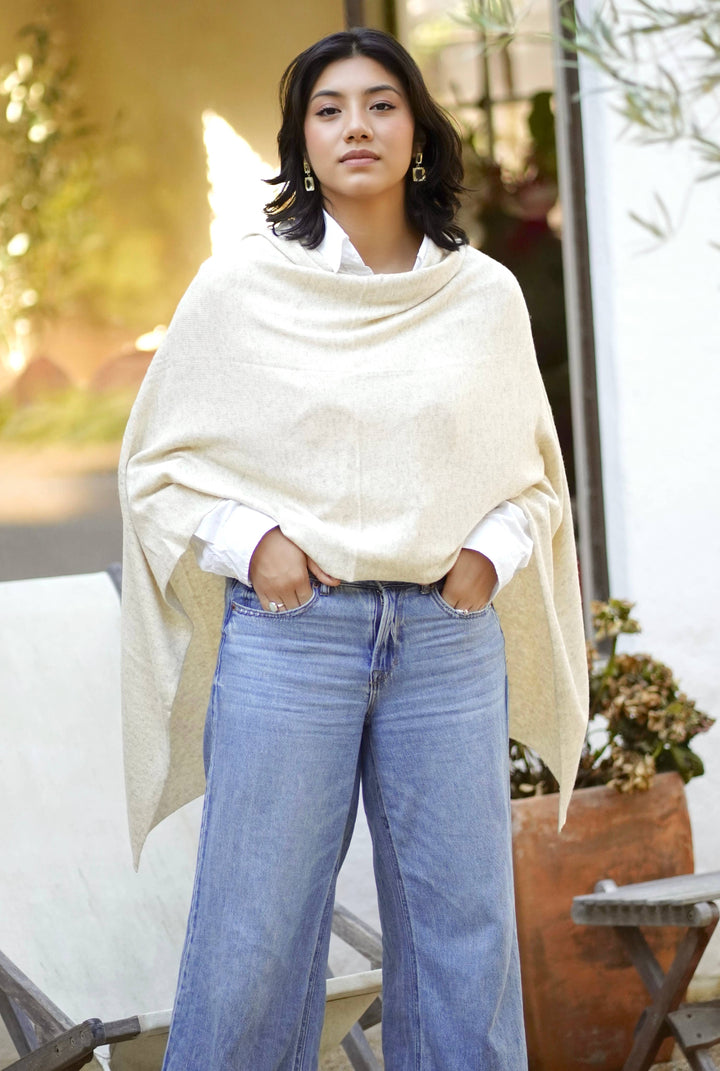 Cashmere Poncho: Oatmeal