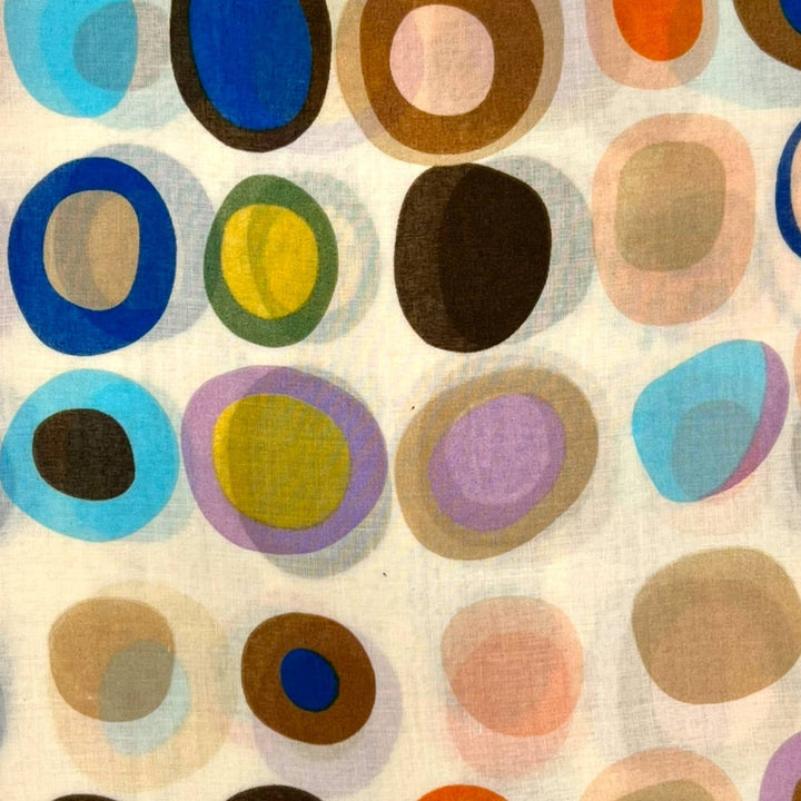 Retro style dots scarf : White