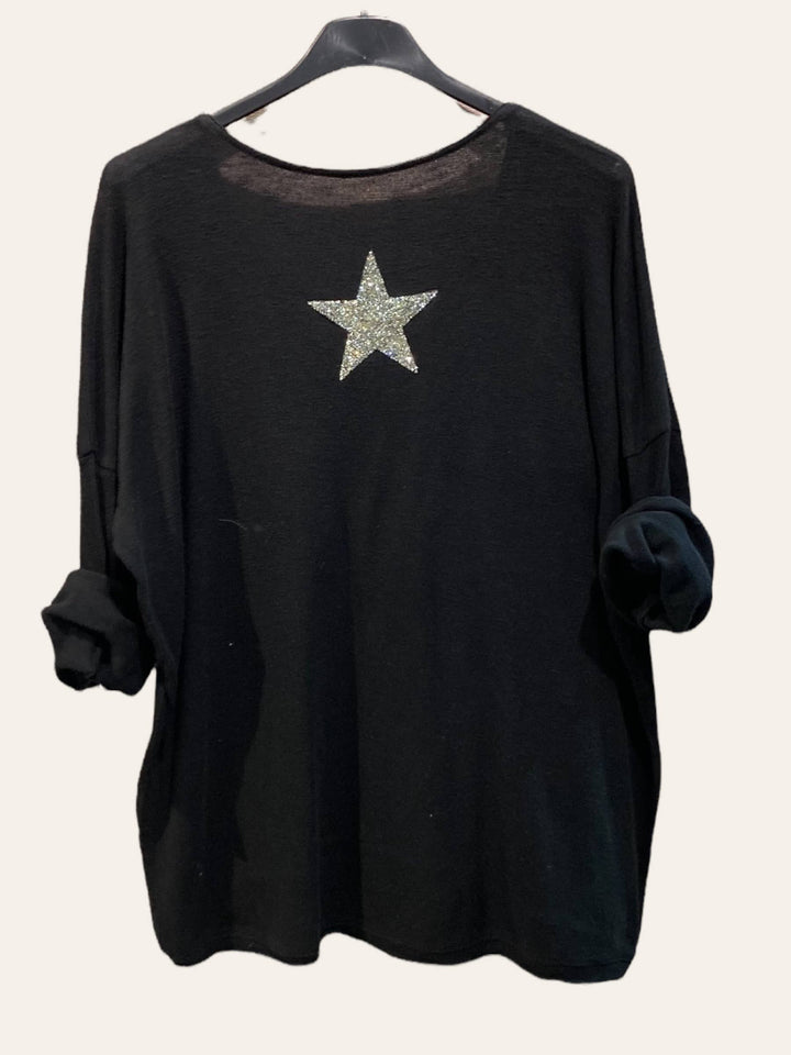 Cotton top with a rhinestone star : SKY BLUE