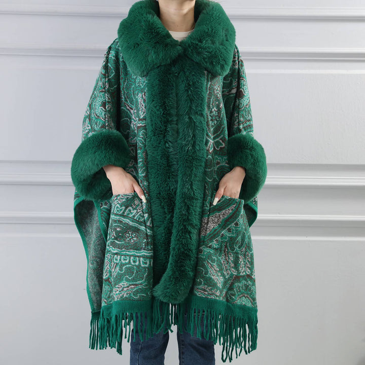 PE361 Paisley print cape: Black