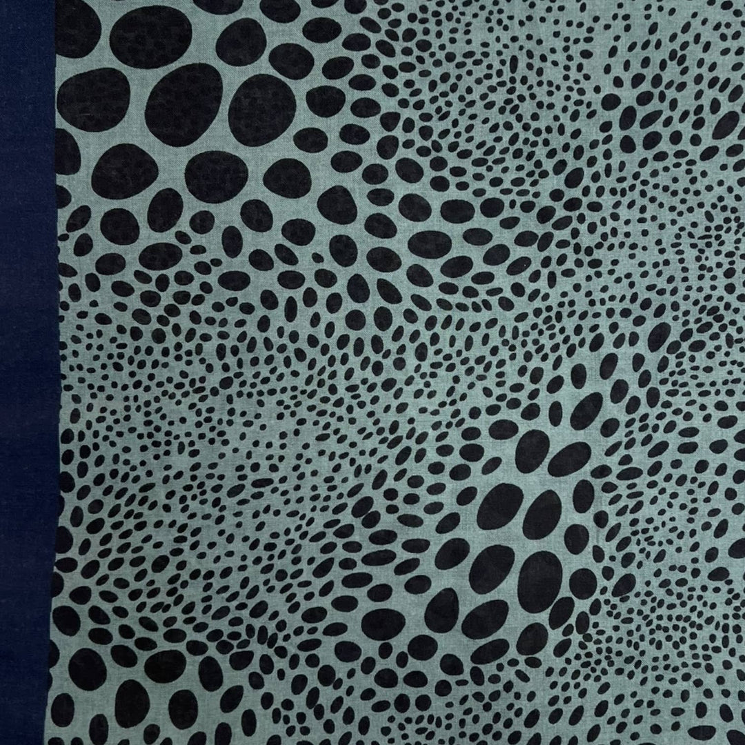 Leopard dots print scarf : Black