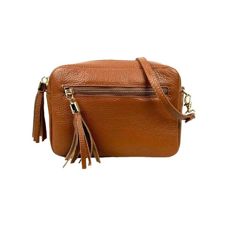 Leather shoulder bag with fringes: Toupe