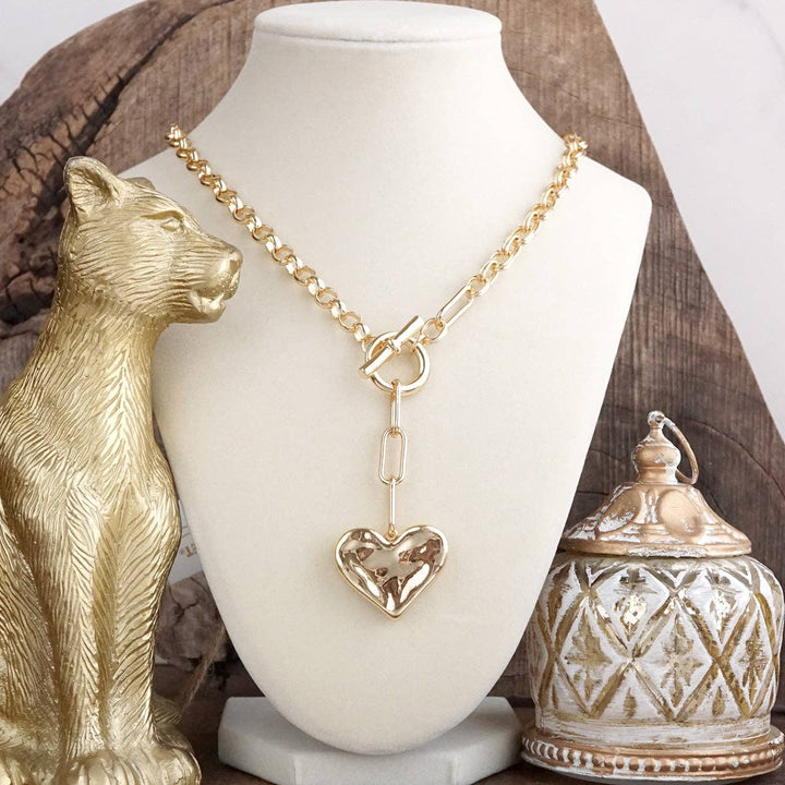 Hammered Heart Lariat Necklace in Gold