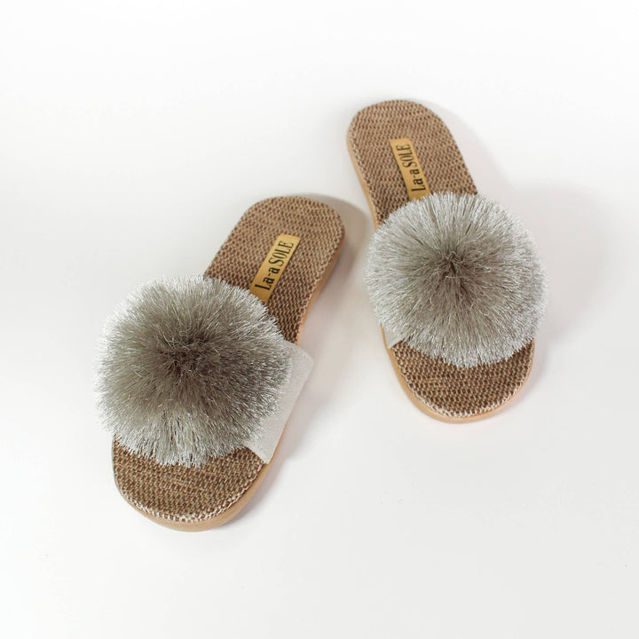 Pom Pom Silver: Medium