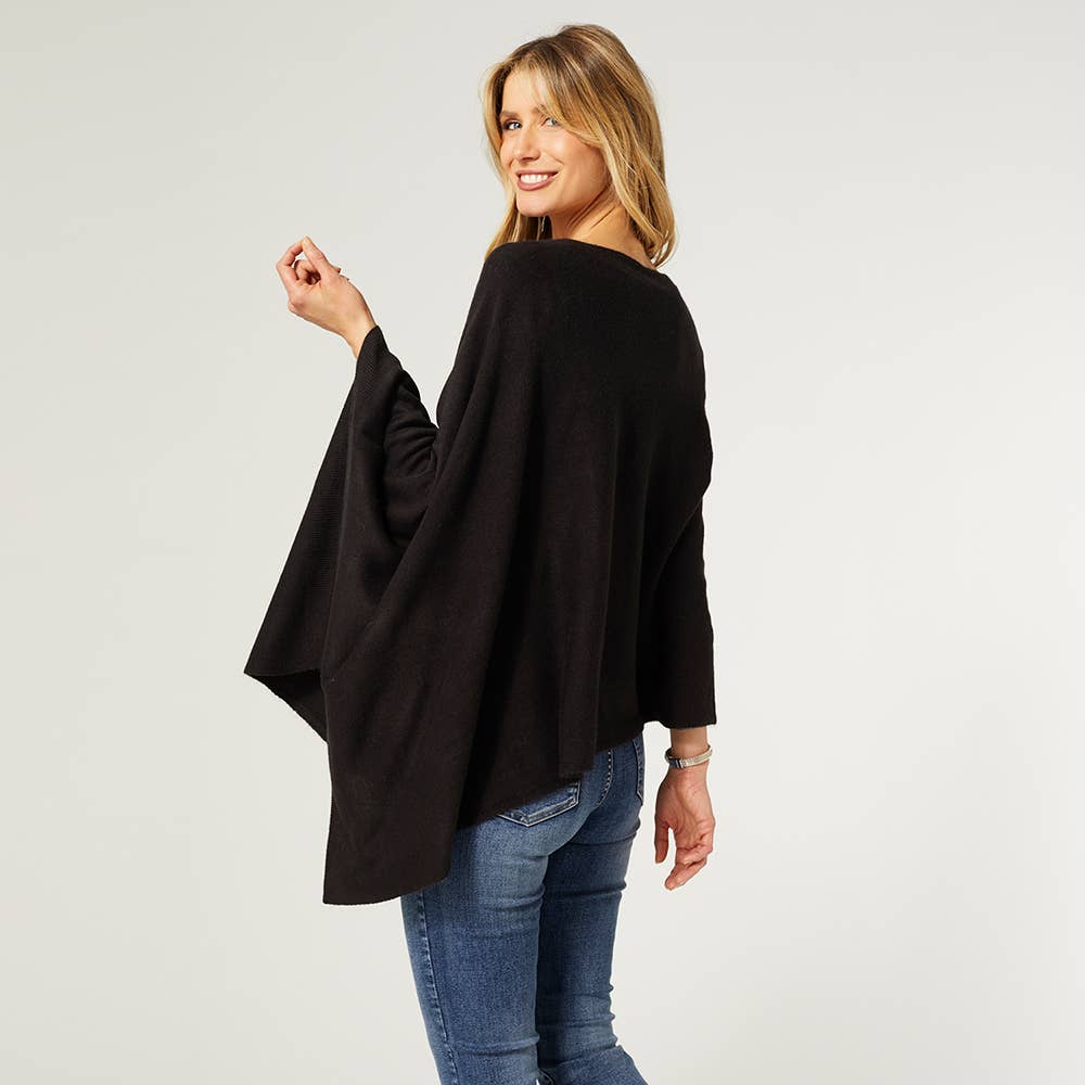 Ponchos - Black / O/S