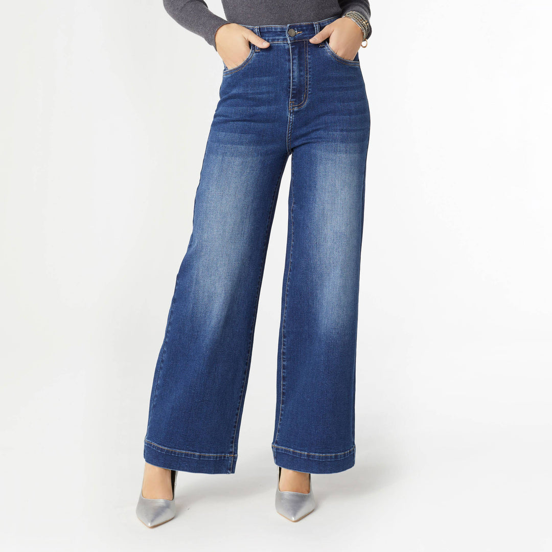 - EverStretch High Rise Wide Leg Dark Denim / M