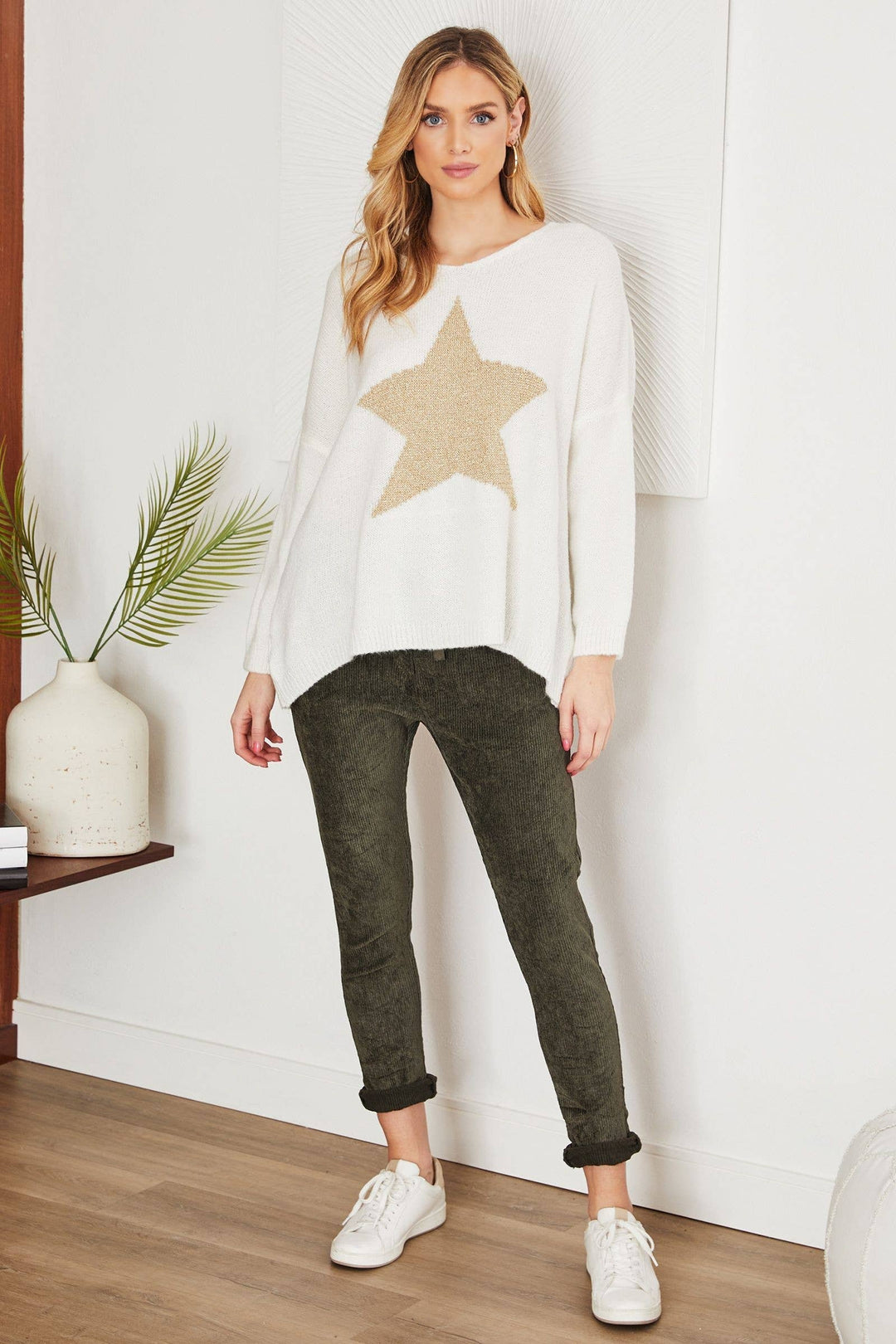 STAR-WHITE: SMALL/MEDIUM
