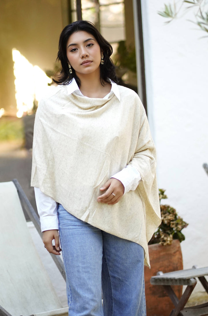 Cashmere Poncho: Oatmeal