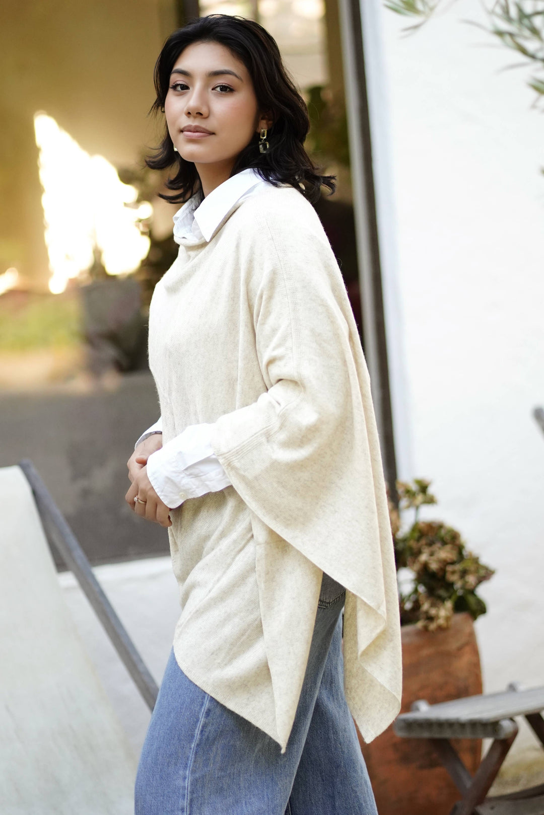 Cashmere Poncho: Oatmeal