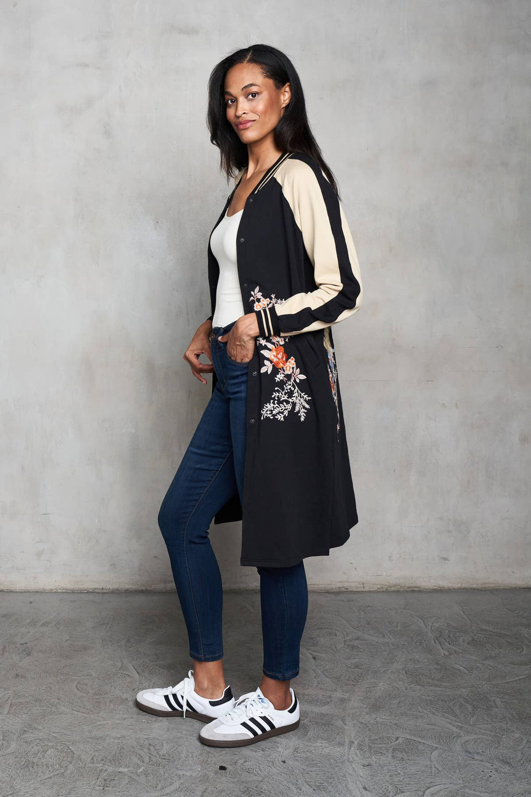 Embr Baseball Duster: Black / M